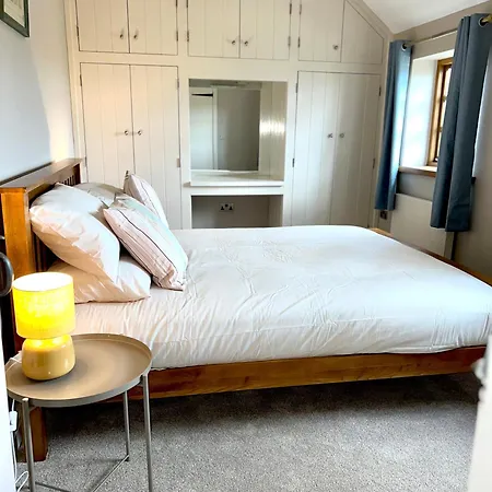 Holiday home Charming Farm Based With Hot Tub And Sauna *
